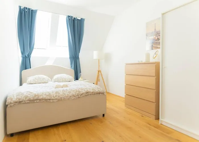Διαμέρισμα Superior Penthouse Two-floor With Private Terrace Near Prater And Center *