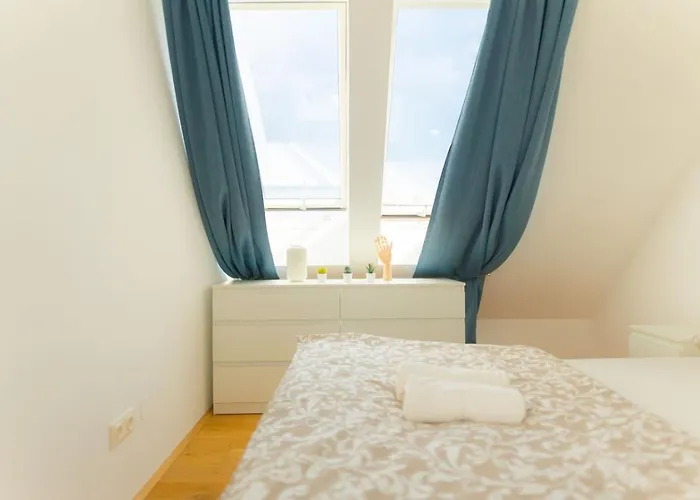 Διαμέρισμα Superior Penthouse Two-floor With Private Terrace Near Prater And Center