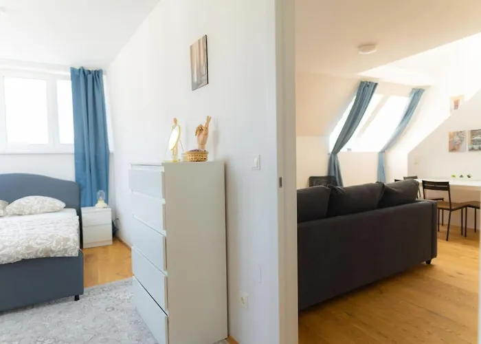 Superior Penthouse Two-floor With Private Terrace Near Prater And Center